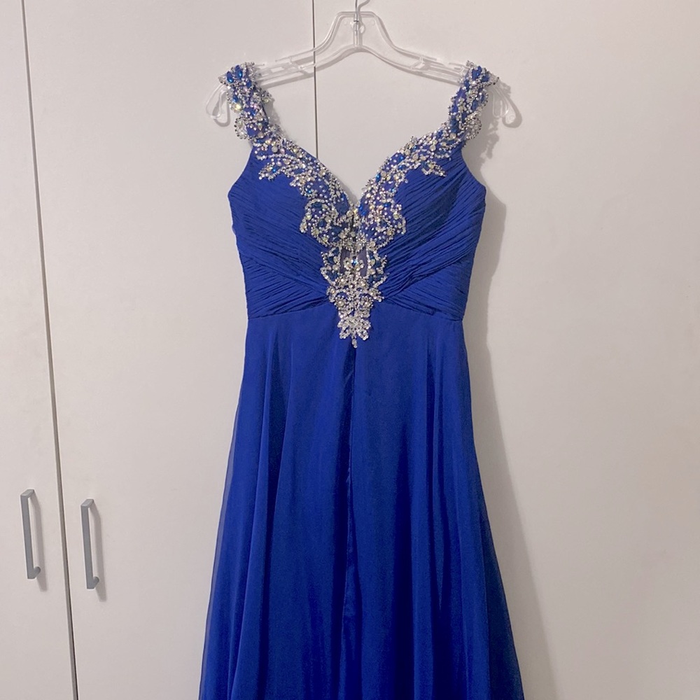 Royal blue off the shoulder prom dress